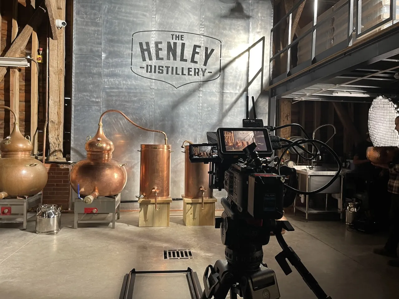 Jez Smith on set - behind the scenes 37