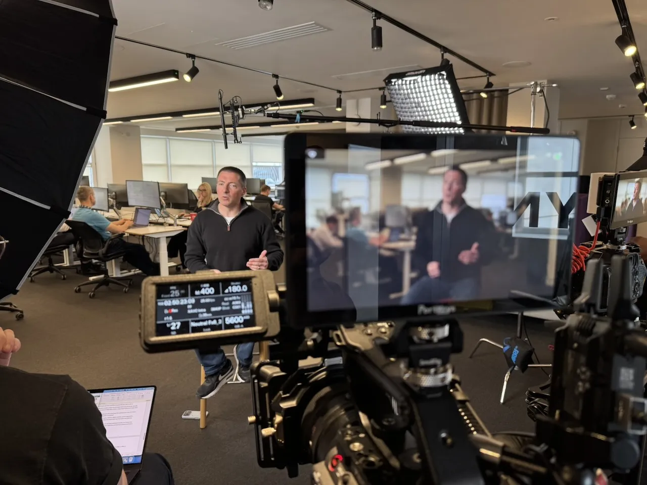 Jez Smith on set - behind the scenes 60