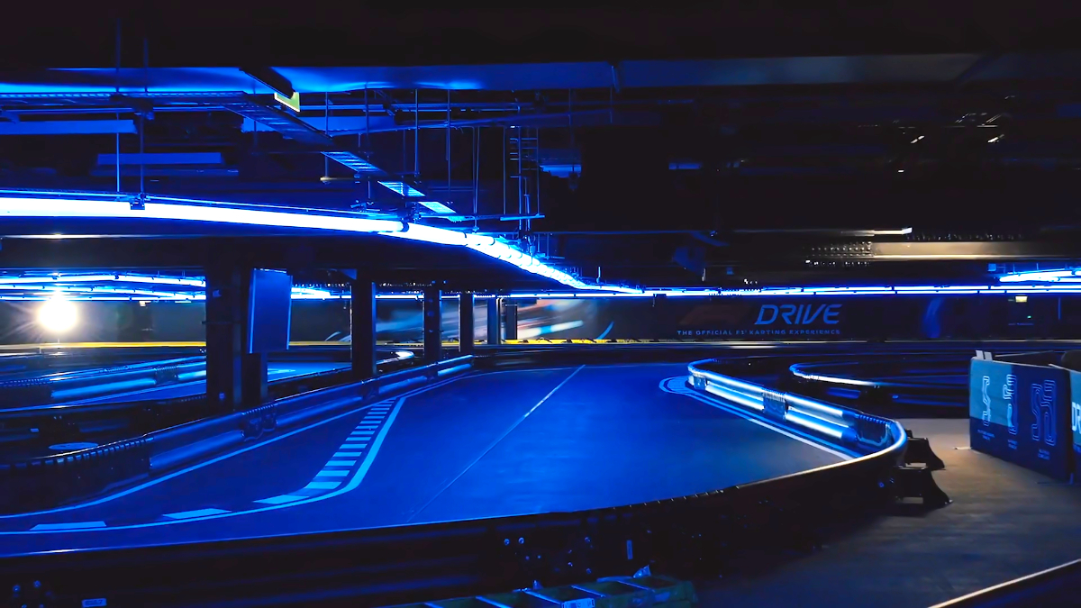 F1 Drive — image 2