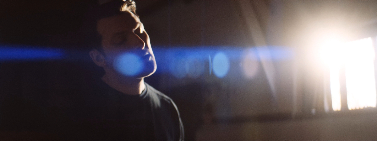 Deep Blue Sea - image 3