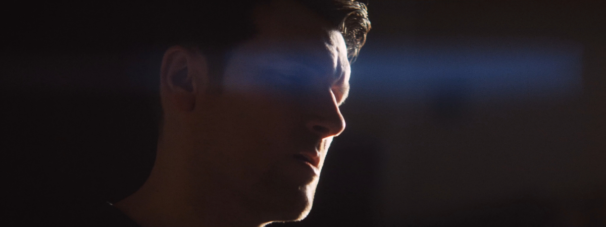 Deep Blue Sea - image 4